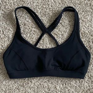 Women’s Forever 21 athletic Sports Bra black size small